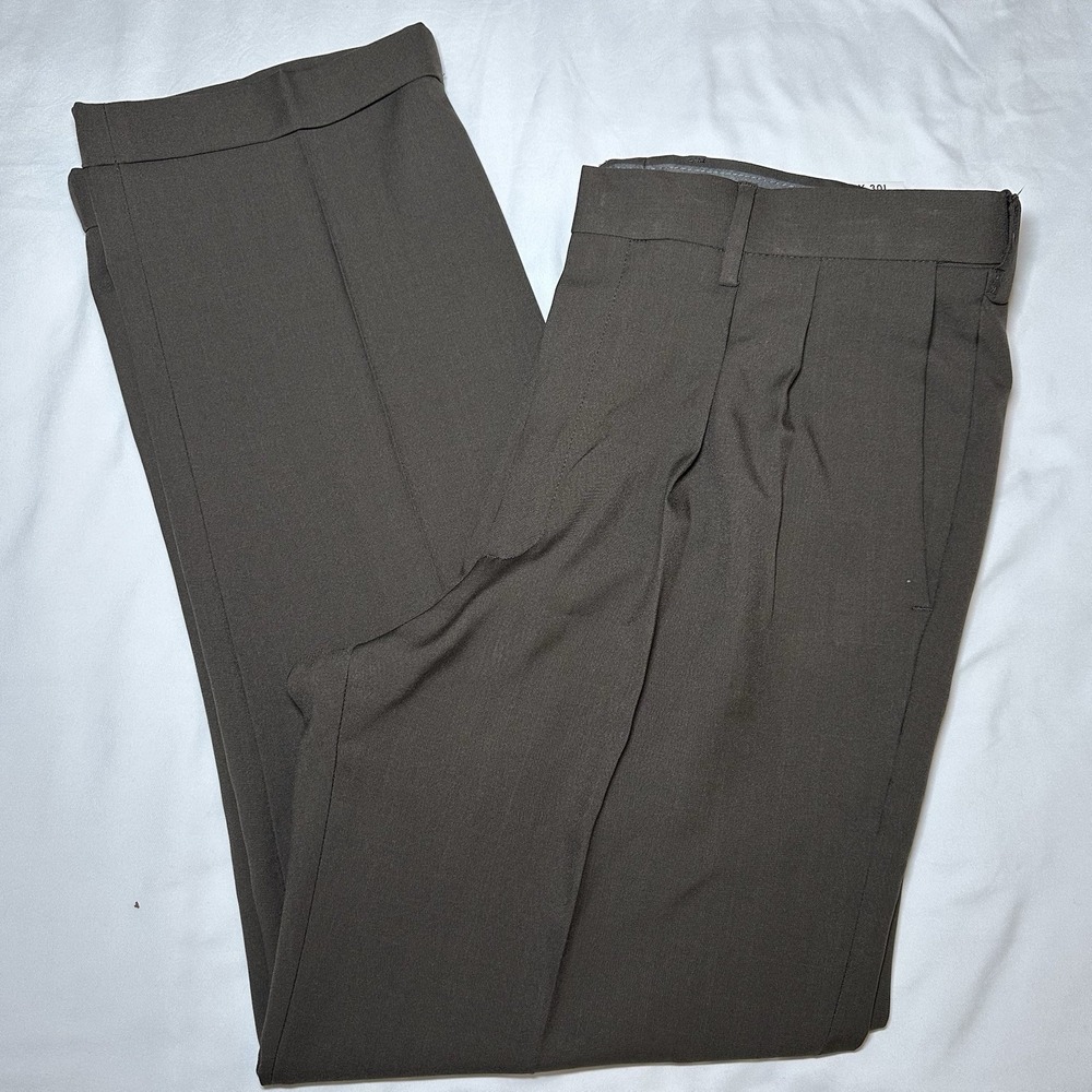 Haggar Men's 34x30 Premium Comfort Dress Pants Stretch Brown Classic Fit NEW